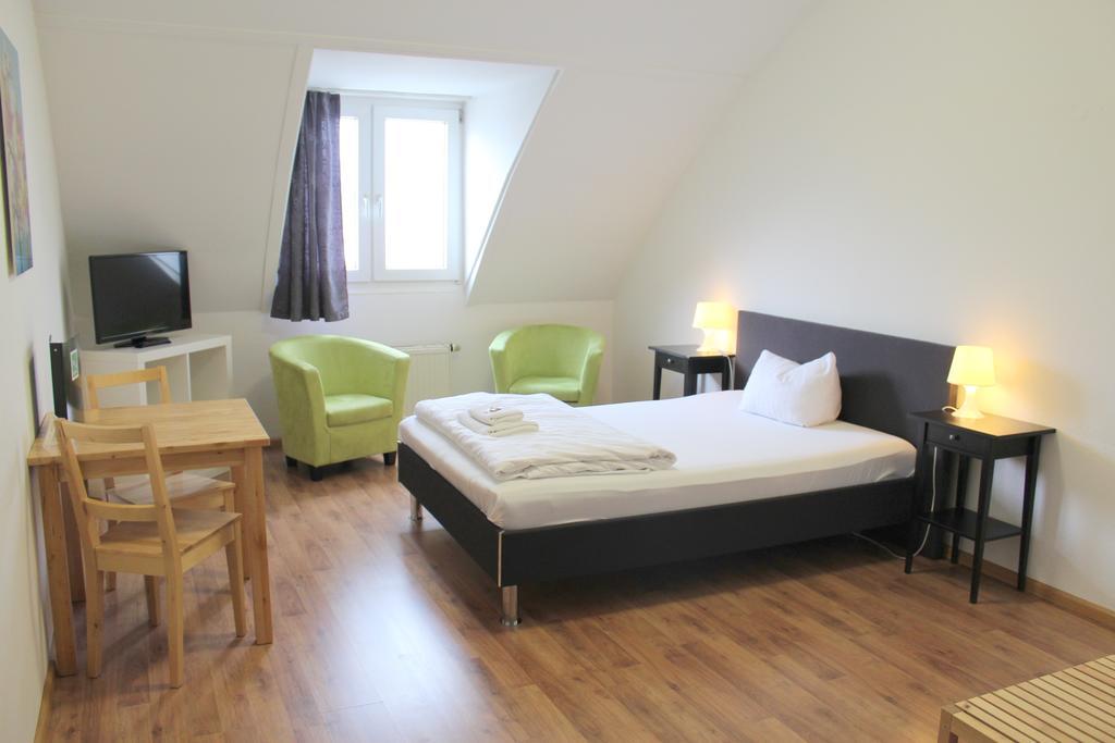 Stayinn Hostel Und Gaestehaus Freiburg im Breisgau Oda fotoğraf